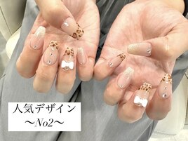 ヒョウ柄ネイル