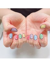 モカネイル(moca nail)/コミックネイル