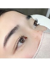 【人気のパリジェンヌ】根元からの立ち上げで最大限の自まつ毛の長さを実感★