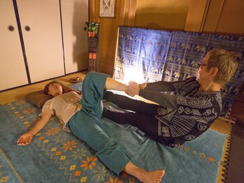 かくれ家 和/半覚半眠で夢見心地