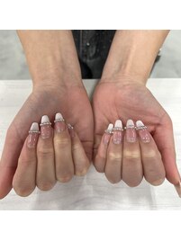 ガーリーネイル