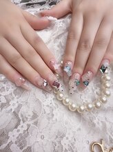 ローラネイル(Roller nail)/スカルプストーン乗せ放題¥12500