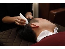 イザナイ 横浜スタジアム店(IZANAI)/頭のカッサマッサージ