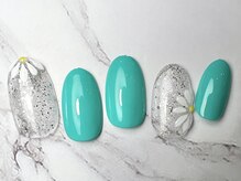 ネイルブレイク リリア(Nail Break lilia)/【初回オフ無料】フラワーネイル