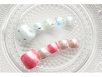 ネイルサロン アテナ(Athena)/持ち込みアートコース