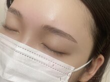 エスリリープラス(SLily+)/【眉毛パーマ】