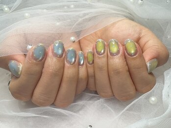ブリアン(Brillant)/夏ネイル