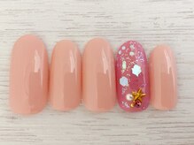 タフィーネイル(Taffy Nail)/Aコースデザイン　4590円 