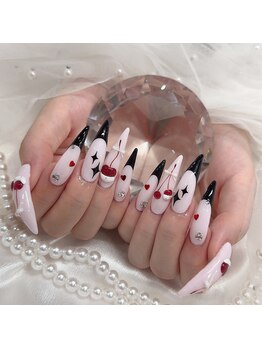 ワイベール 新宿東口店(YVeil)/