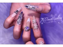 キラ盛り、ブランドネイル