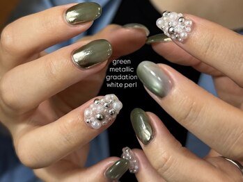 ルカ 原宿(lux)/スモーキーグリーン × パール