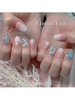 ストーン敷き詰めグラデネイル