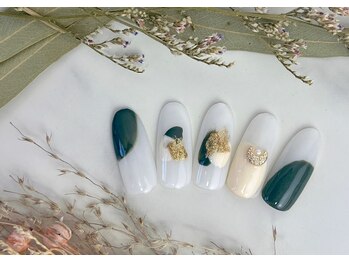 ネイルサロン&スクール ジーナ(GINA)/秋色ヌーディーネイル