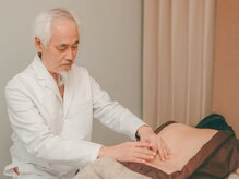 ユウリン(Yurin)/腰痛の施術