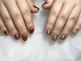 左右対称ネイル