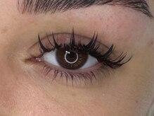 ルシアラッシュブロウ 心斎橋(LUCIALASHBROW)/LED+ワンホンマツエク/心斎橋