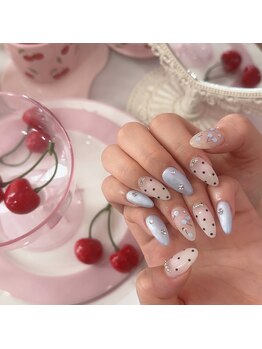 ワイベール 新宿東口店(YVeil)/