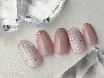 ネイルサロンリヴィエール(Riviere)の写真/《大人女性が支持するニュアンスネイル》指先に彩りを添え、トレンド感溢れるデザインで自分らしさを表現*