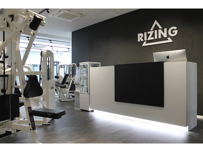 RIZING 塚口本店
