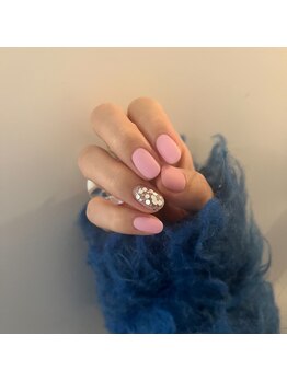 ムーイ 外苑前(mooi.)/matte pink