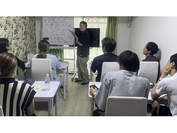 まもる整体サロン 新山口店/全国のサロンへ技術を教えてます
