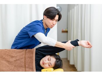 マーサ鍼灸接骨院新小岩院/ストレッチ/腰痛改善/肩こり