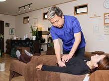 下村治療院の雰囲気（【他とは違う！内臓調整】腰痛の原因の８割は内臓から。）