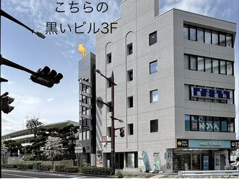 アトリエクラシック JR茨木駅前店(atelier classic)/当ビルの入口です。