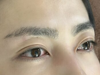 アンメ 東新宿(An'me)/眉毛ワックス+眉カット+間引き