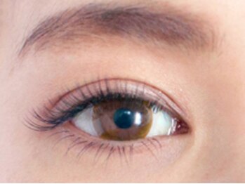 ローブ ネイル アイラッシュ(LOAVE NAIL EYELASH)の写真/ヘアやネイルサロンを展開している『LOAVE』が手がけるまつげエクステ専門店。お洒落女性の御用達サロン。