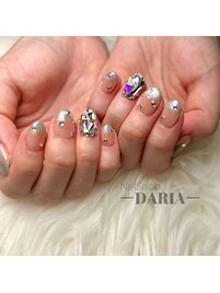 チークネイルとブルーマグネット