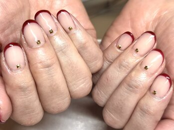 パープルの爪屋/ワンカラー×フレンチ×スタッズ