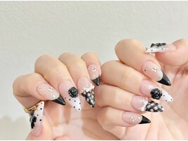 【miyuu】ドットネイル