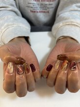 エイトドットネイル(8.nail)/