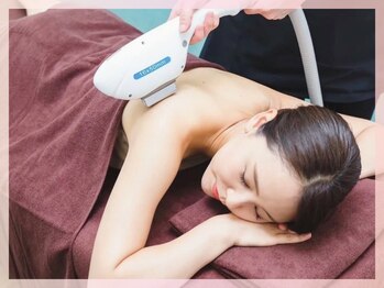 エヌプラス(N+)の写真/【SNSで話題】最高峰イオン導入脱毛で脱毛をしながら美肌も叶える！パーツ脱毛が¥2,000～とお得に試せる♪