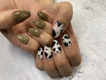 イビズ 新宿店(eviz)/ダルメシアンネイル