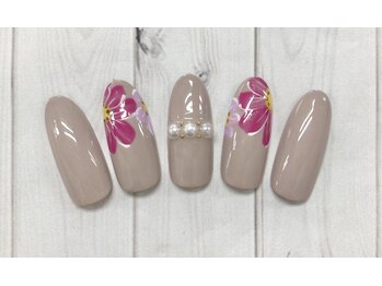 ティーエヌ イトーヨーカドー能見台店/季節の定額6600円コース