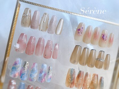 セレーヌ(Serene)の写真