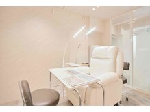 アリュー(Allu)の雰囲気(店内の様子☆すべての座席がふわふわリクライニング☆)