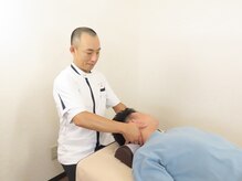 ピーカン 手稲店/首(頸椎)施術、姿勢改善