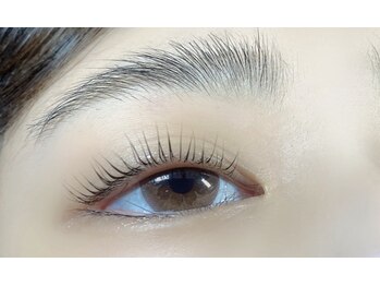 ラグゼ(Laxce)/パリジェンヌラッシュリフト