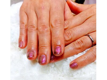 ソラ(sora)/10色から選べるマグネットネイル