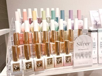 リンクネイル 渋谷(LINK NAIL)の写真/韓国から買い付けのこだわりのジェル/パーツ有り◎シンプルでもひと味違うあなただけの特別なネイルを♪