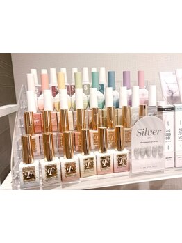 シンプル系（オフィス・日常）が得意