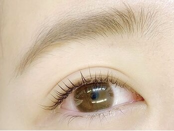 ピイティサロン 新宿店(pt.salon)の写真/パリジェンヌ☆人目を惹きつける素敵な目元に仕上げます♪高技術でモチ◎綺麗な状態を長くキープ★