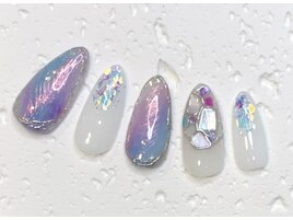 大人女子のシェルとオーロラ