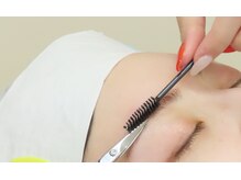 ソア(Soi)/毛抜き＋カットで整えます◎