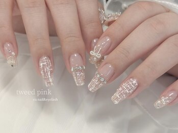 キラキラツイードネイル