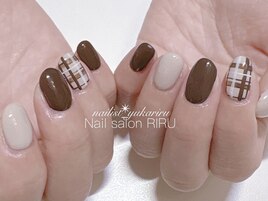 ブラウンネイル/チェックネイル