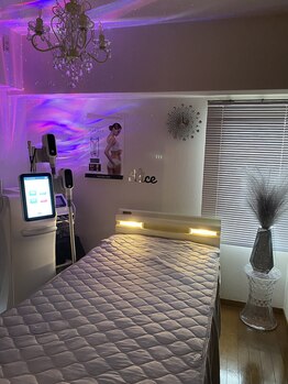 アリス 赤坂/お客様の快適さを追求